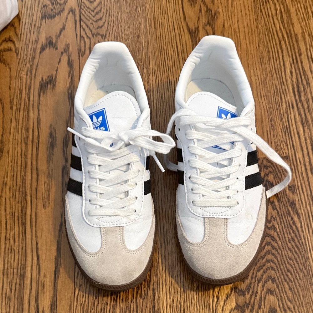 Adidas Samba women’s size 7.5